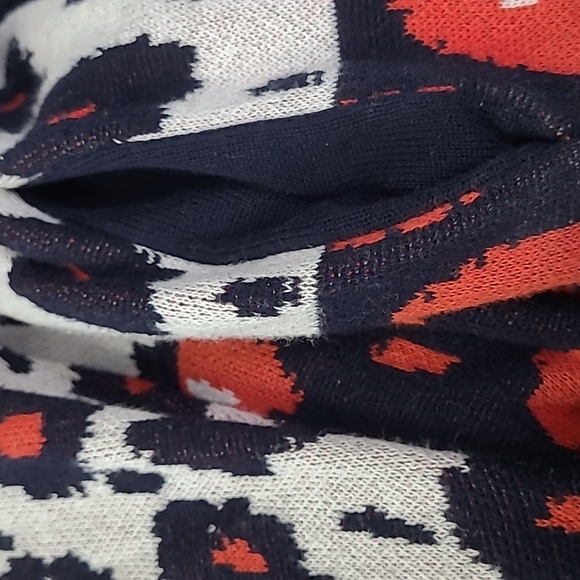 Cabi Sweater V-Neck size Large - Picture 8 of 8